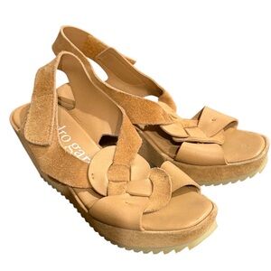 Pedro Garcia tan Sandals size 38/8